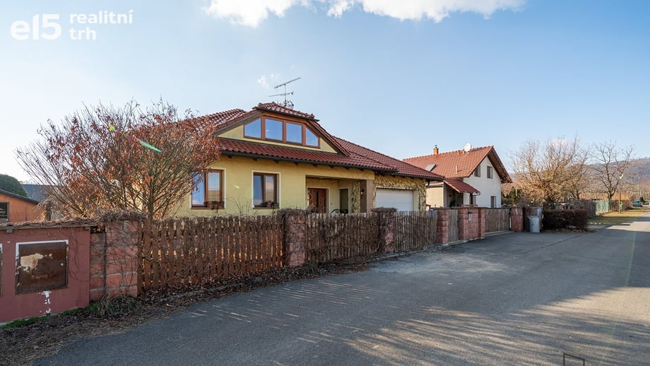 Prodej rodinné domy, 293 m² - Jezernice