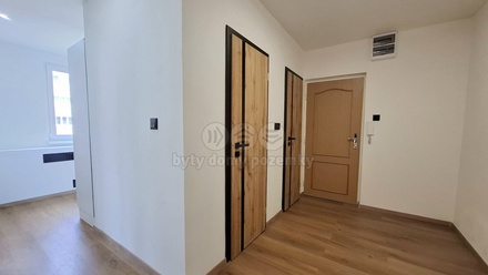 Prodej bytu 2+1 56 m², Habartov