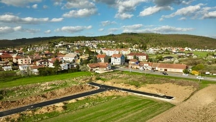 Prodej stavebního pozemku 684 m², Lipůvka