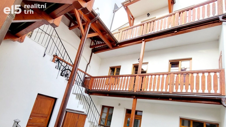 Pronájem byty 2+1, 67 m² - České Budějovice 1