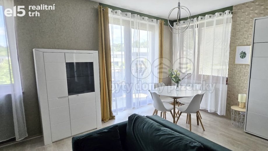 Prodej byty 2+kk, 60 m² - Praha