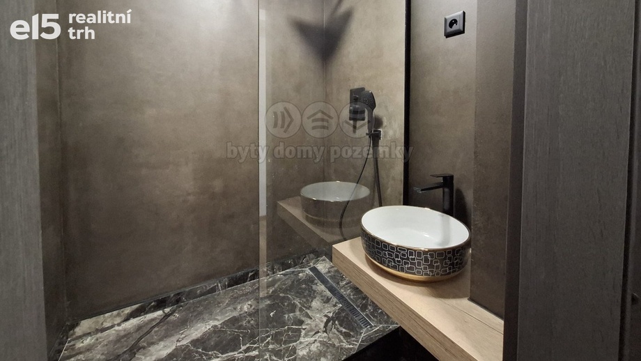Prodej byty 2+1, 55 m² - Sokolov