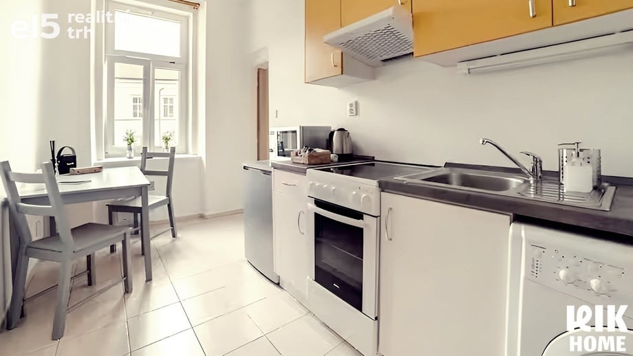 Pronájem byty 1+1, 36 m² - Praha