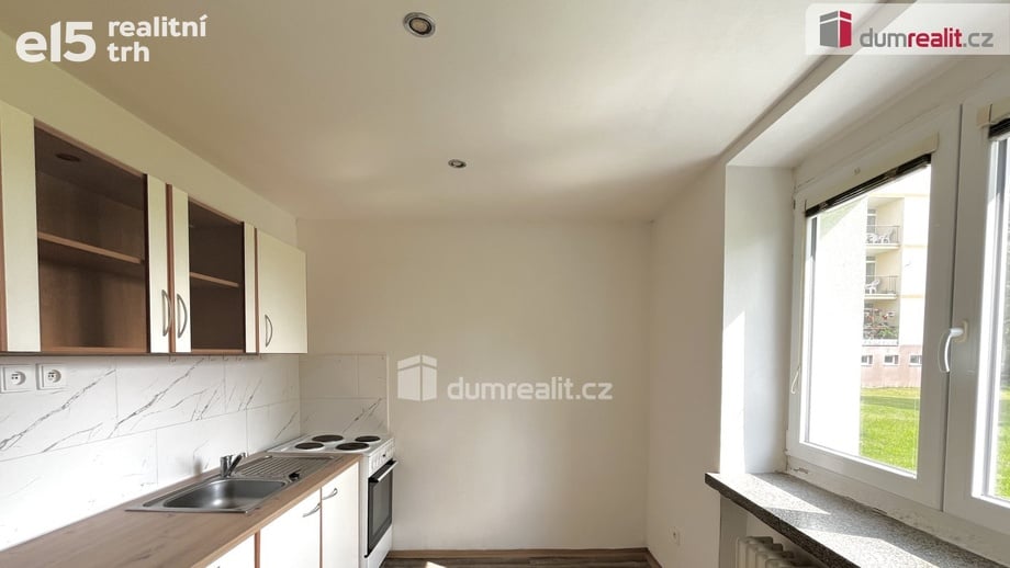 Pronájem byty 1+1, 30 m² - Lom - Loučná