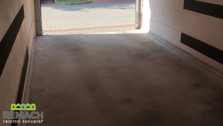 Pronájem garáže 16 m², Uherské Hradiště