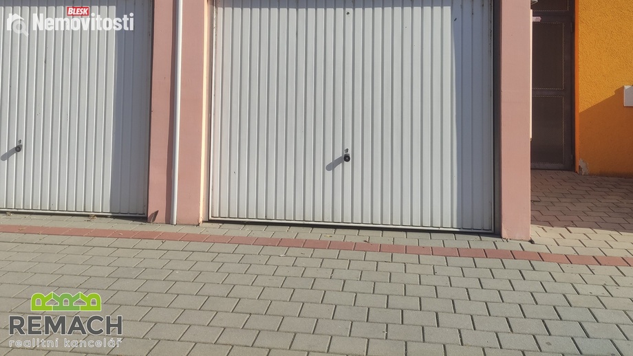 Pronájem garáže 16 m², Uherské Hradiště