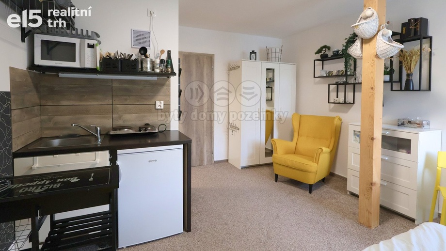 Prodej byty 1+kk, 23 m² - Jeseník