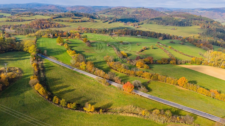 Prodej stavebního pozemku 1 485 m², Milešov
