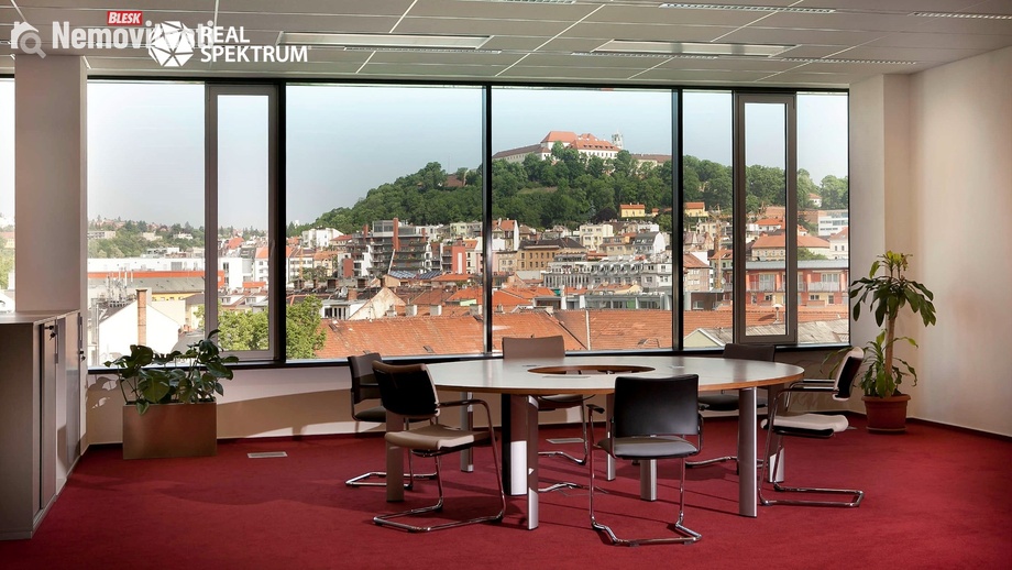 Pronájem kanceláře 285 m², Brno - Staré Brno