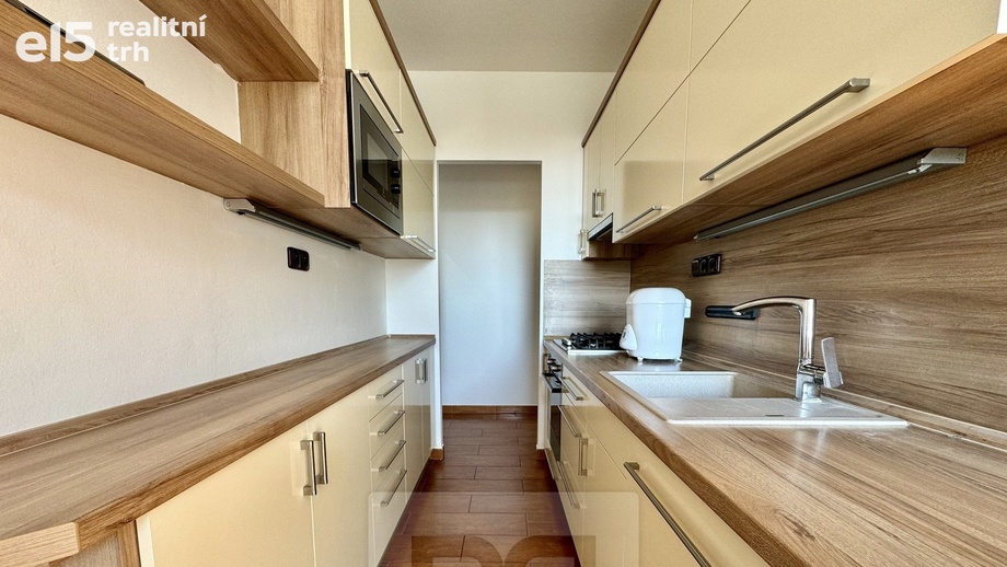 Pronájem byty 3+1, 70 m² - Brno - Bystrc