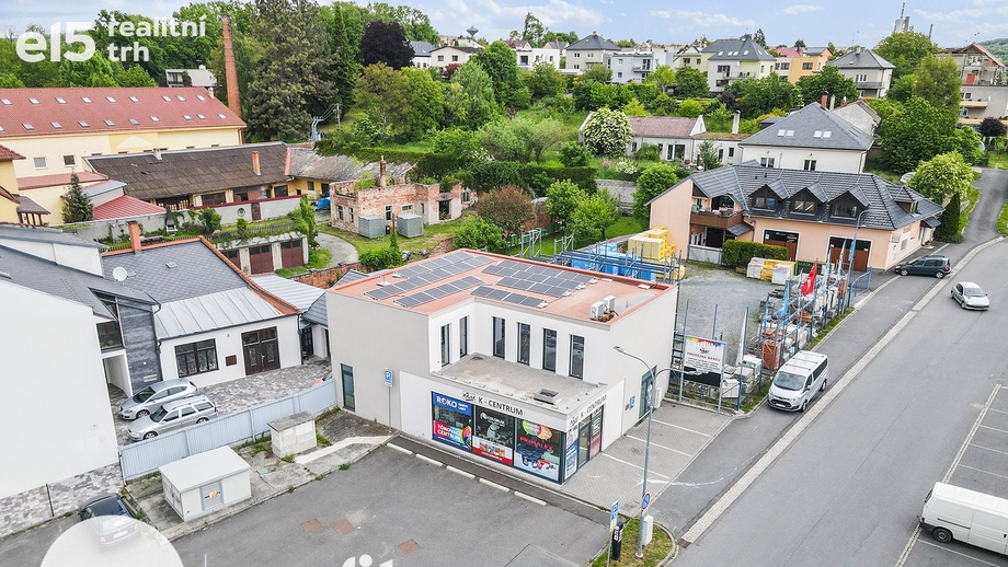 Pronájem obchodního prostoru 300 m², Hranice I-Město