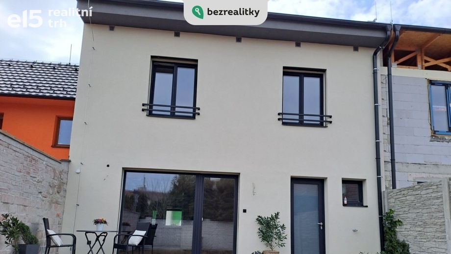 Prodej rodinné domy, 140 m² - Uherský Ostroh - Kvačice