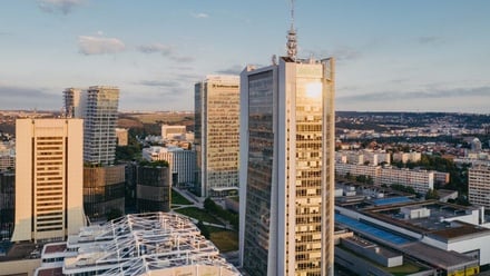 Pronájem kanceláře 906 m², Praha 4