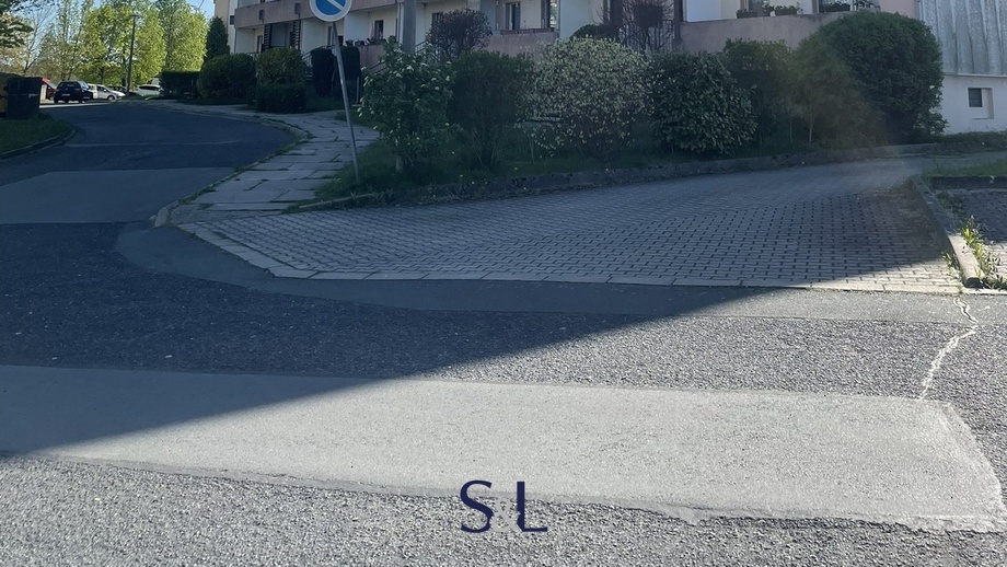 Pronájem byty 2+1, 49 m² - Bernstadt auf dem Eigen