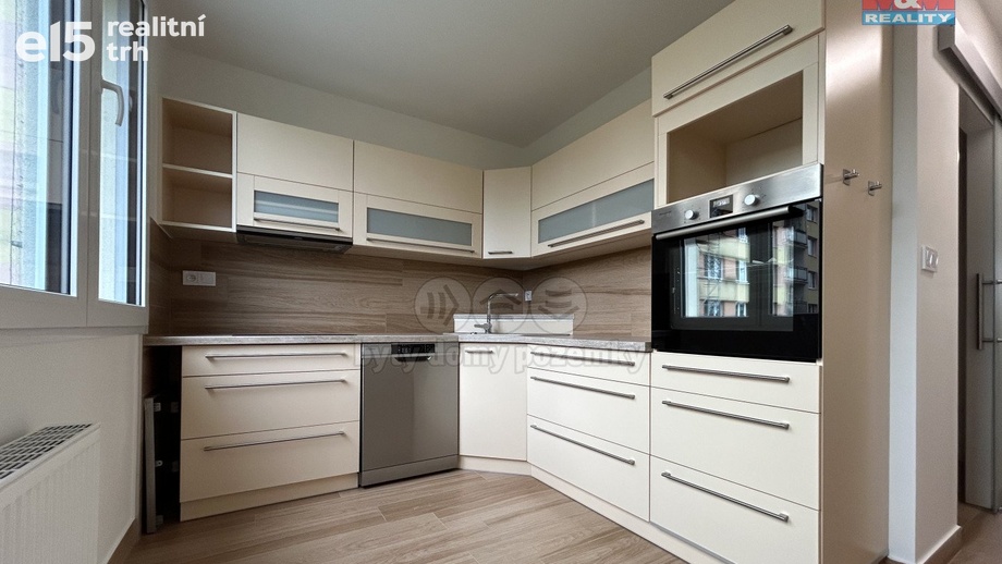 Pronájem byty 2+1, 60 m² - Louny