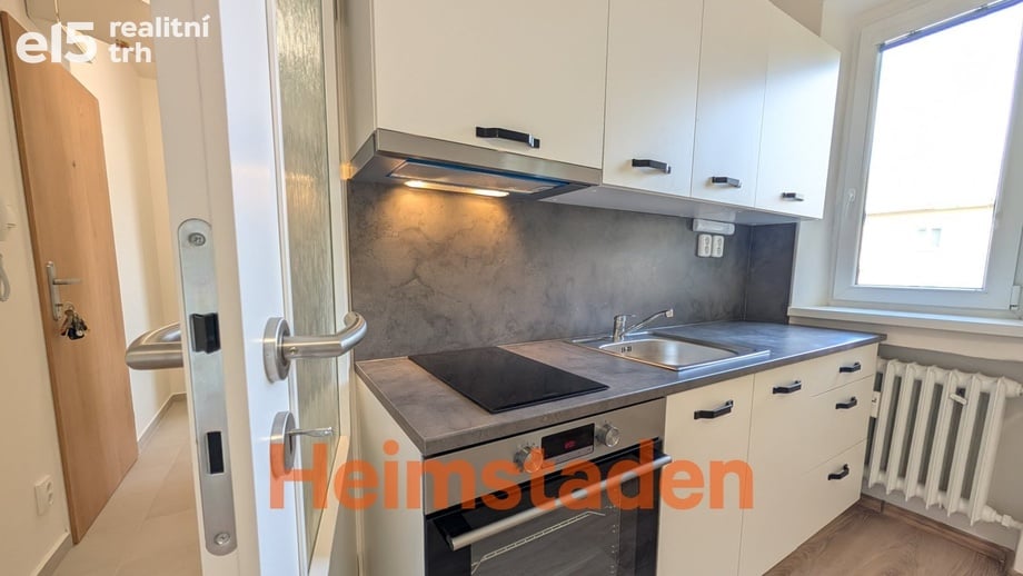 Pronájem byty 1+kk, 29 m² - Havířov - Šumbark
