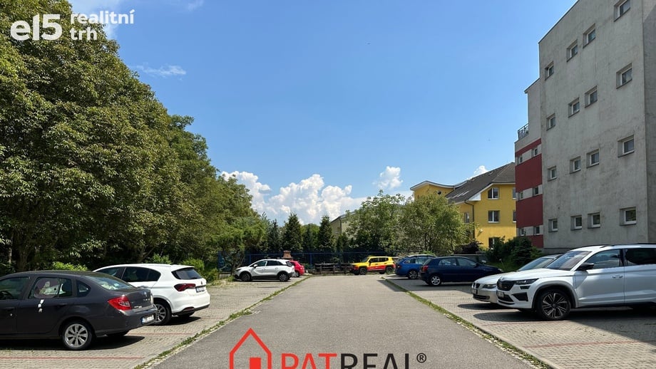 Prodej garážové stání, 12 m² - Ostopovice