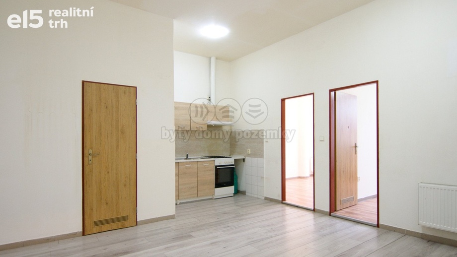 Pronájem byty 2+1, 50 m² - Mělník
