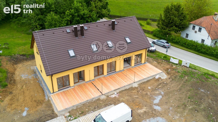 Prodej činžovní domy, 249 m² - Černá v Pošumaví - Bližná