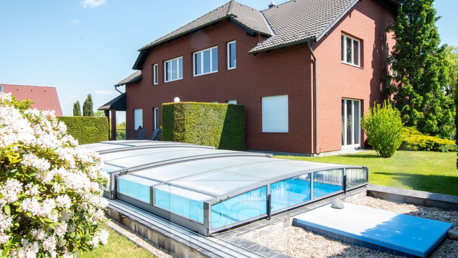 Prodej rodinného domu 600 m², Tuklaty