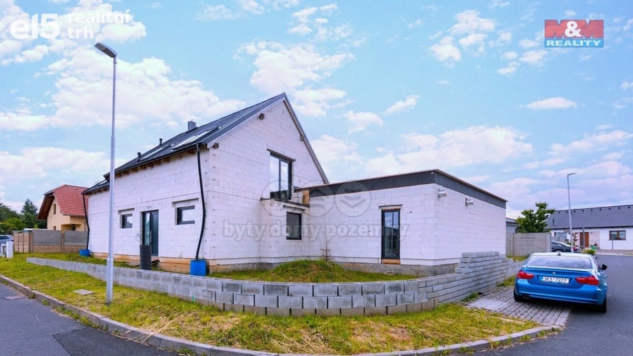 Prodej rodinné domy, 203 m² - Loket