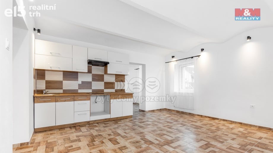 Pronájem byty 2+kk, 43 m² - Slatiňany
