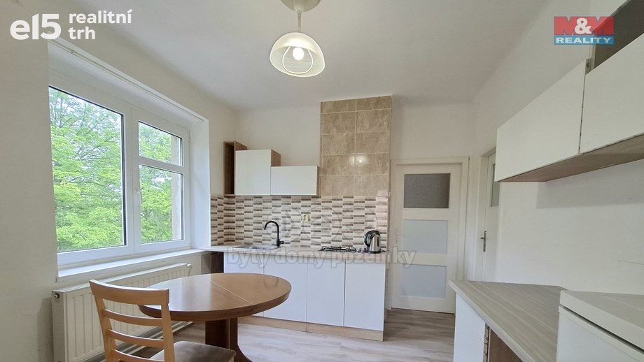 Pronájem byty 2+1, 60 m² - Toužim
