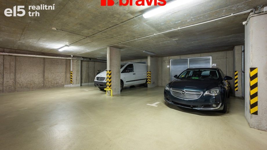 Prodej garážového stání 18 m², Brno - Staré Brno