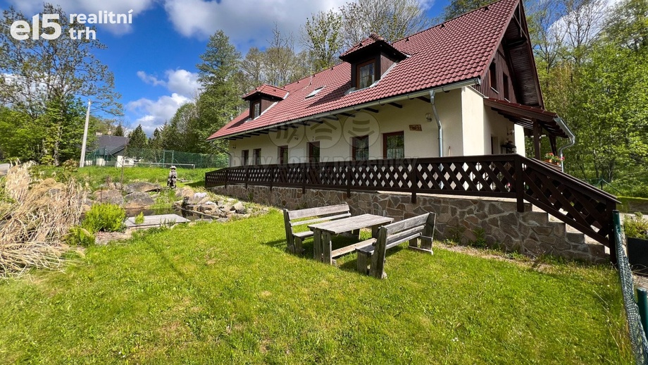 Prodej rodinné domy, 254 m² - Stožec - České Žleby