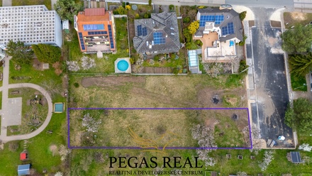 Prodej stavebního pozemku 850 m², Brno - Chrlice