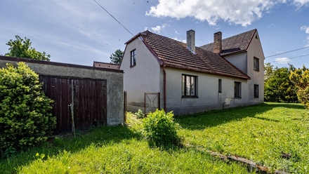 Prodej rodinného domu 143 m², Roudná - Janov