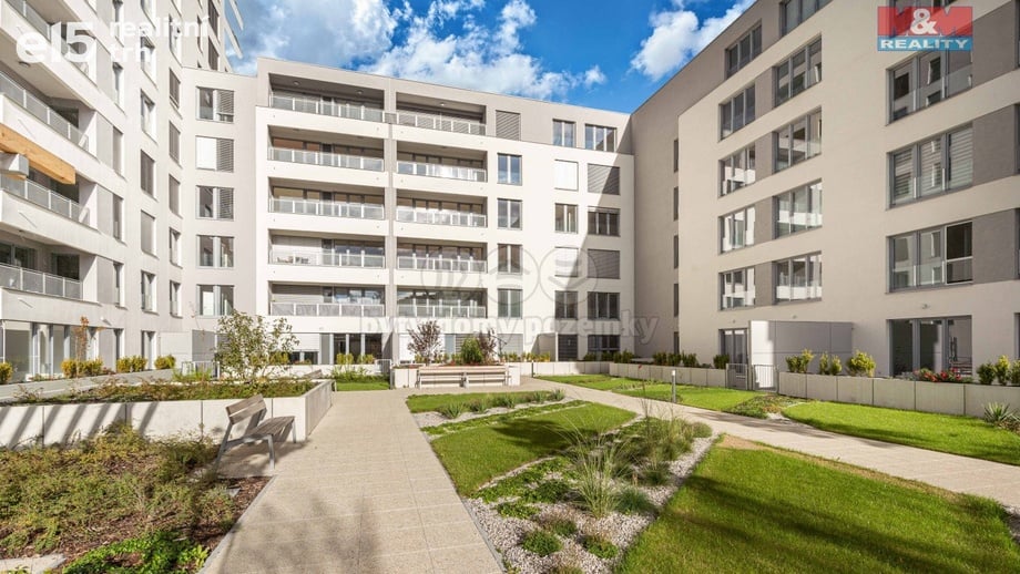 Pronájem byty 2+kk, 55 m² - Plzeň