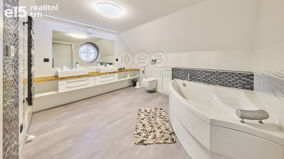Pronájem rodinné domy, 100 m² - Trutnov - Voletiny