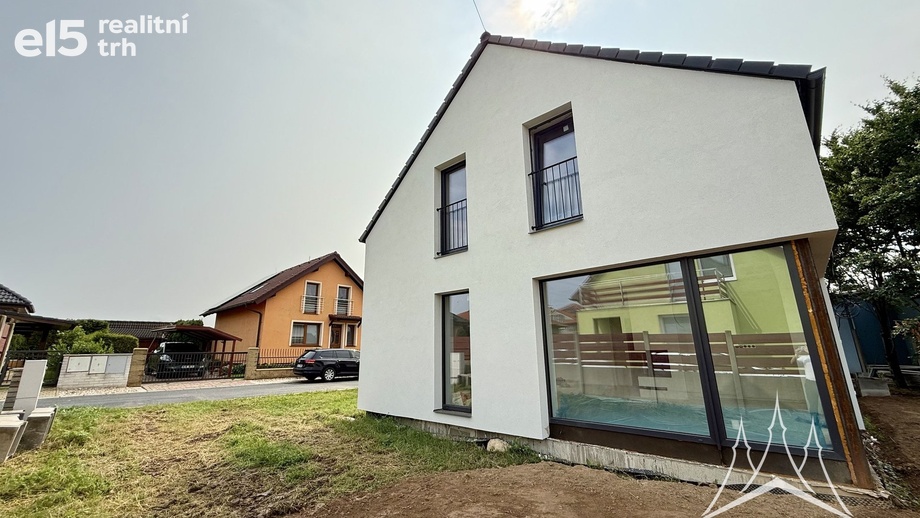 Prodej rodinné domy, 209 m² - Suchdol
