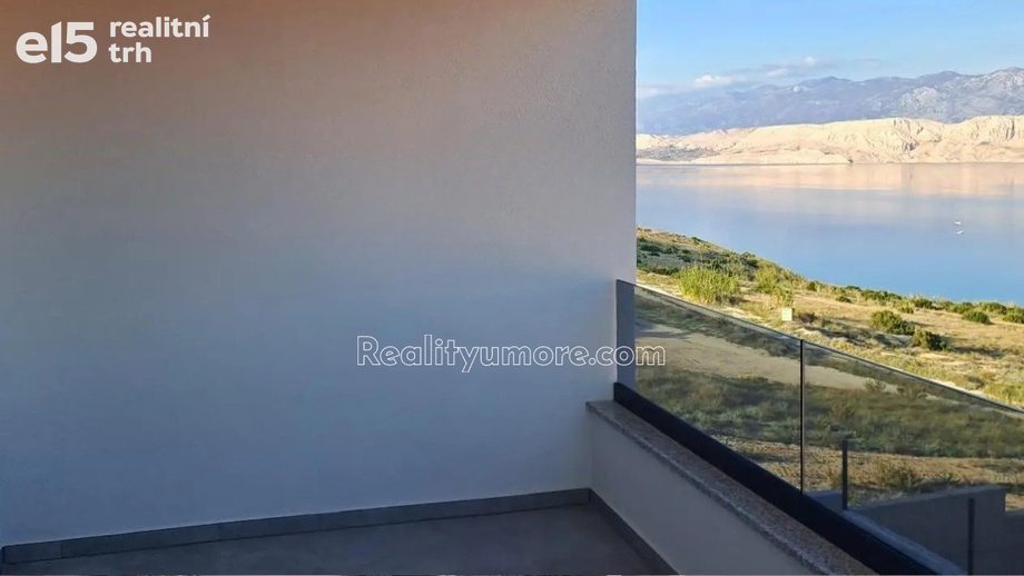 Prodej byty 3+kk, 57 m² - Pag