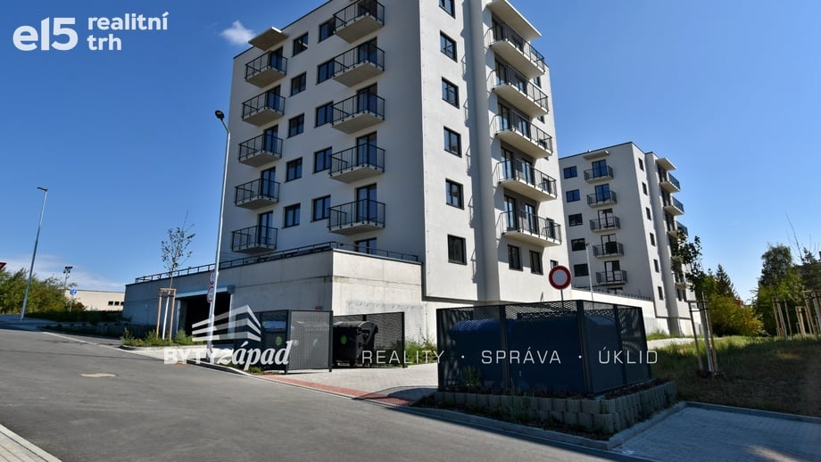 Pronájem bytu 2+kk 68 m², Plzeň - Skvrňany
