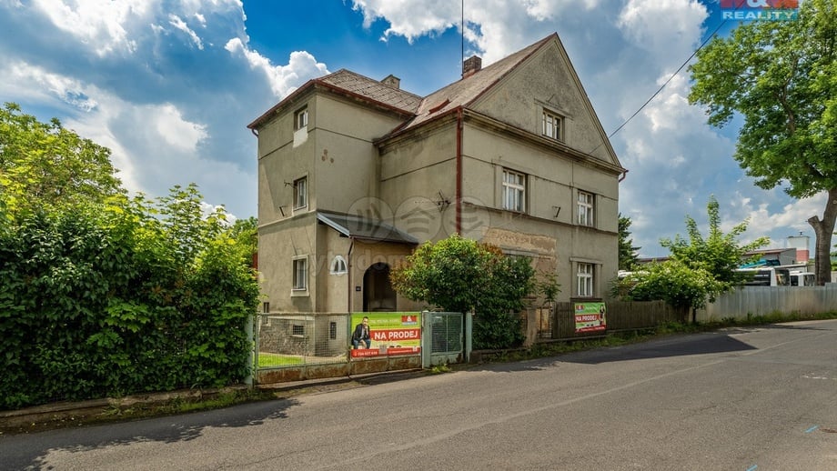 Prodej rodinné domy, 250 m² - Chlumec
