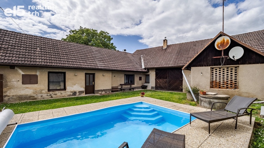 Prodej rodinné domy, 130 m² - Klučenice