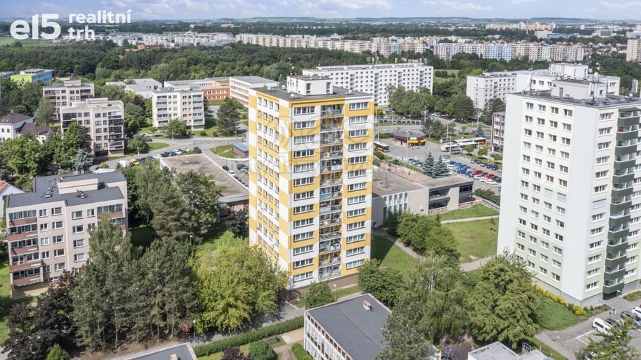 Prodej byty 1+kk, 29 m² - Hradec Králové - Třebeš