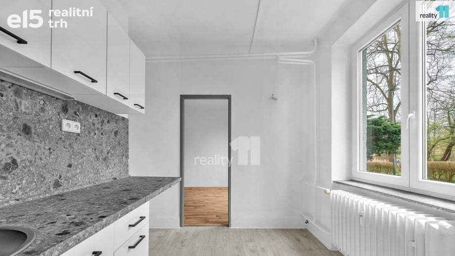 Pronájem byty 1+1, 40 m² - Česká Lípa