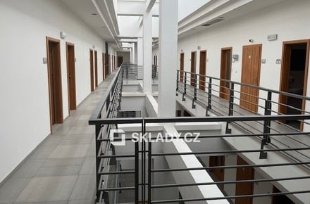 Pronájem kanceláře 50 m², Praha - Vysočany