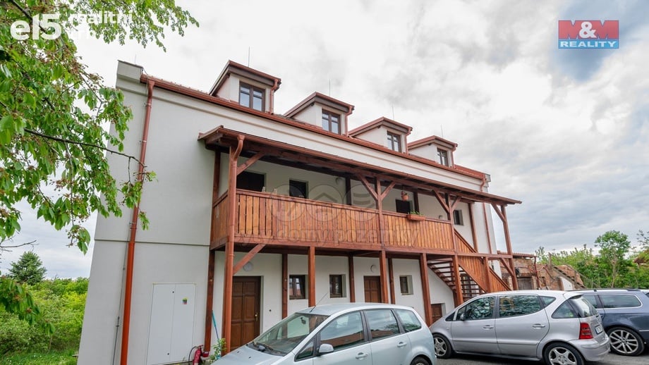 Pronájem byty 2+kk, 50 m² - Kosmonosy
