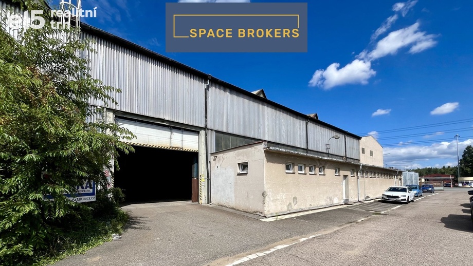 Pronájem sklady, 2 299 m² - Pardubice