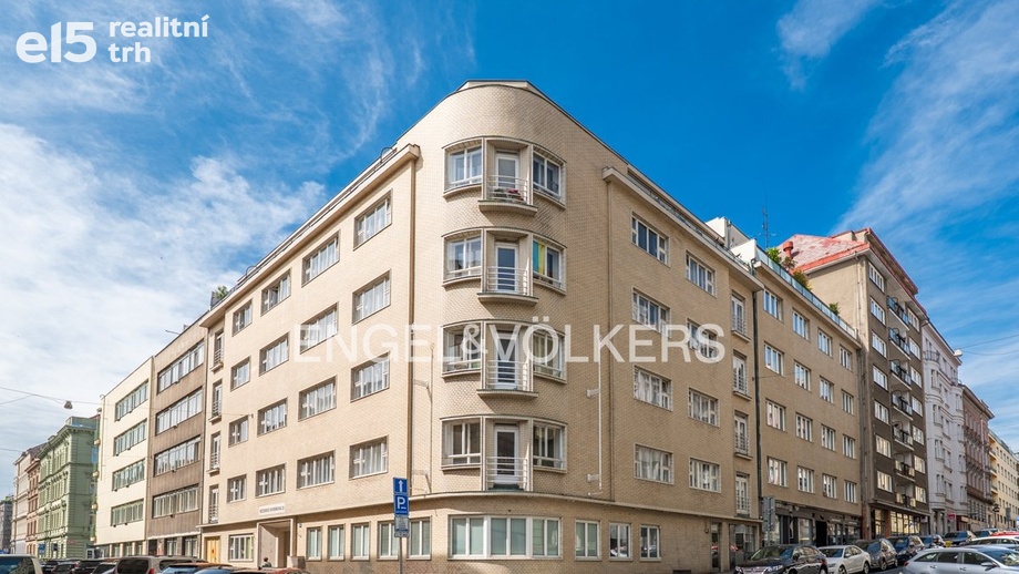 Pronájem kanceláře 165 m², Praha - Holešovice