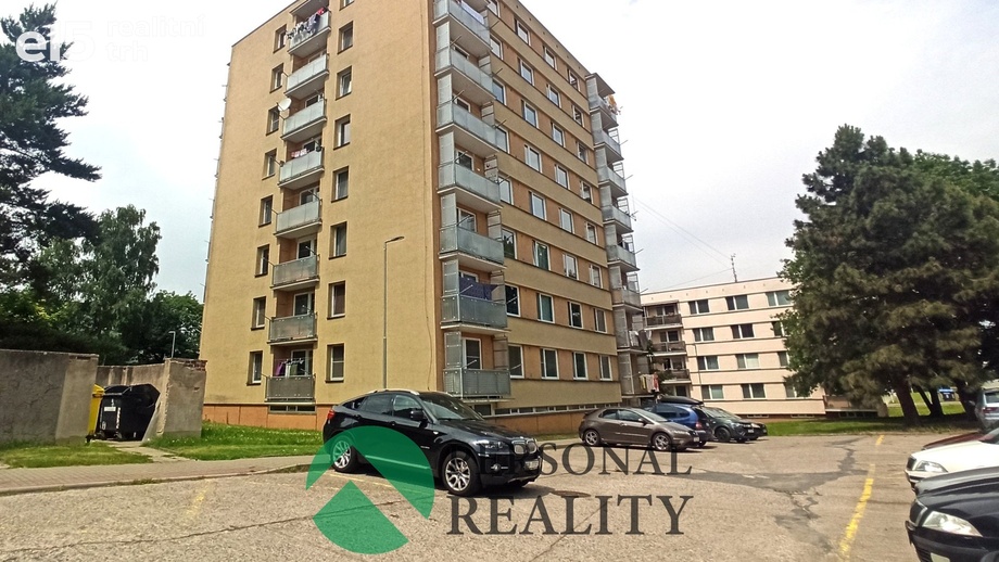 Pronájem byty 2+kk, 32 m² - Chvaletice