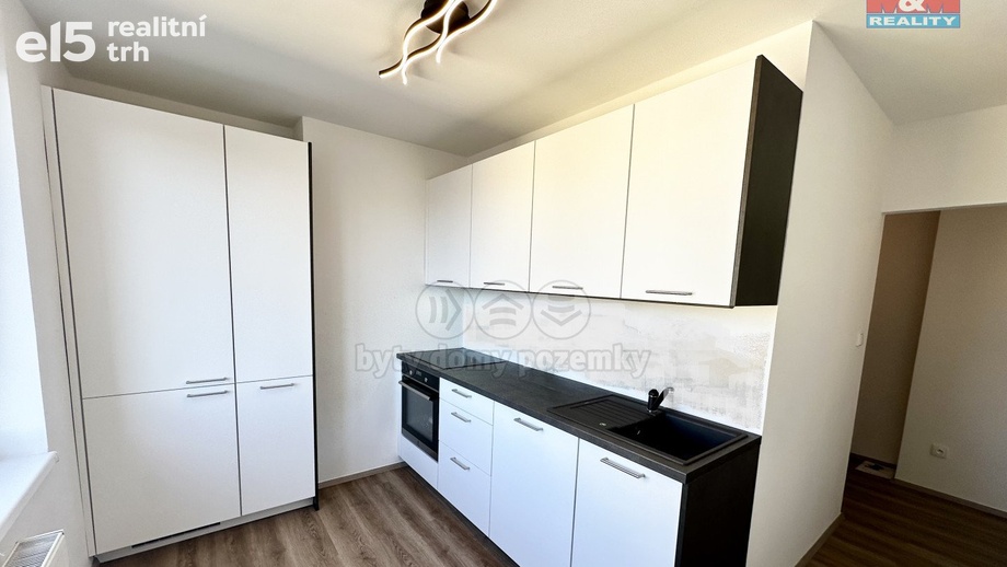 Pronájem byty 2+1, 54 m² - Pardubice - Zelené Předměstí