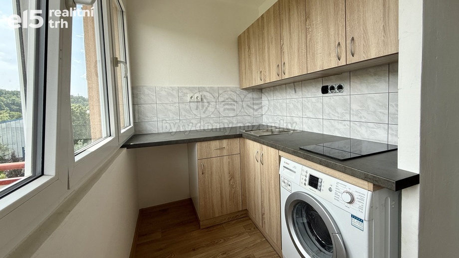 Pronájem byty 1+kk, 27 m² - Náchod