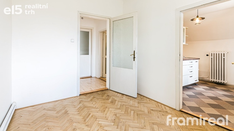 Pronájem byty 2+1, 60 m² - Brno - Černá Pole