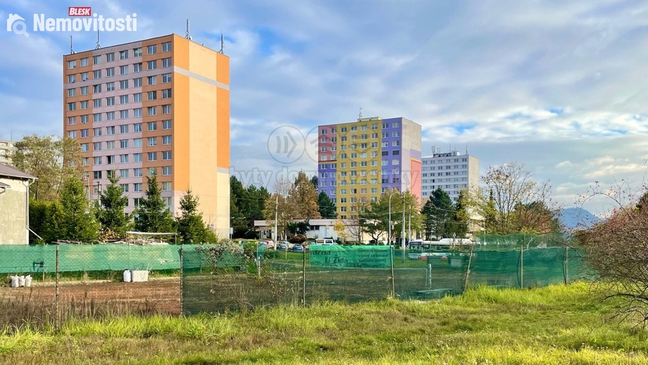 Pronájem bytu 1+kk 26 m², Ústí nad Labem-Neštěmice