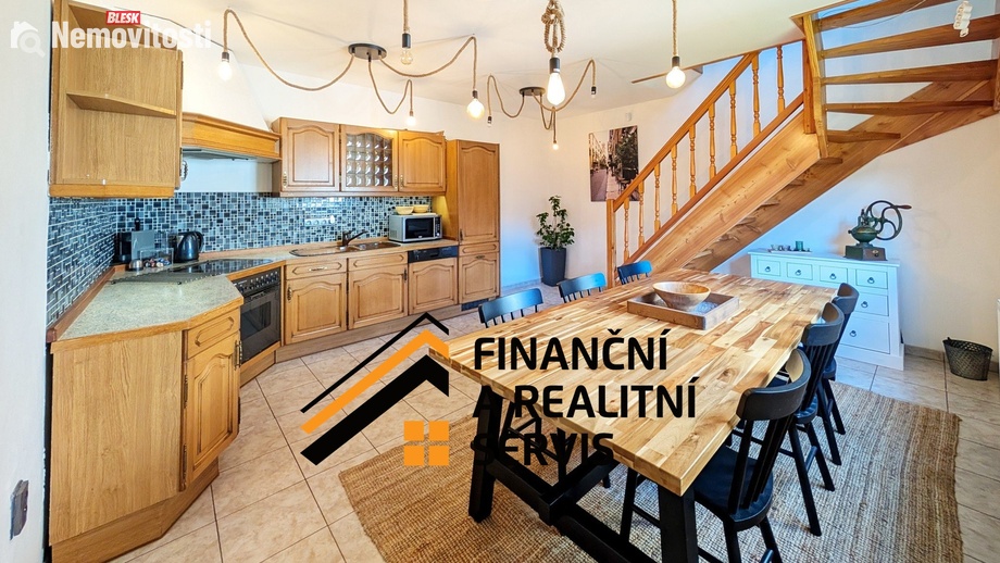 Prodej rodinného domu 190 m², Bozkov